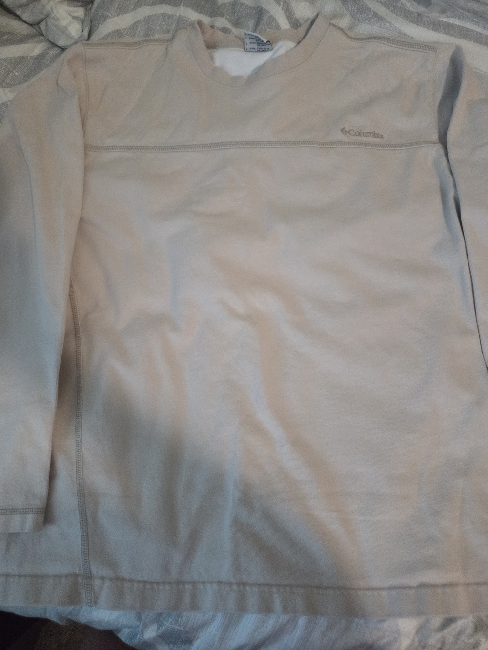 Columbia Light Beige Crewneck Pullover with Embroidered Logo